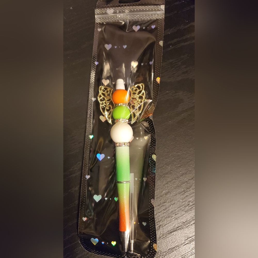 Beaded pen